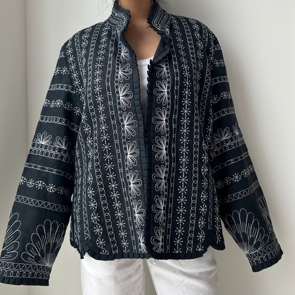 Anne Carson Black Embroidered Ruffle-Edge Jacket - 1X - Picture 1 of 4
